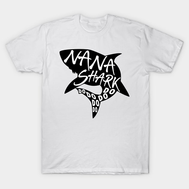 Nana Shark (Baby Shark) - Minimal Lyrics Shirt T-Shirt by treszurechest